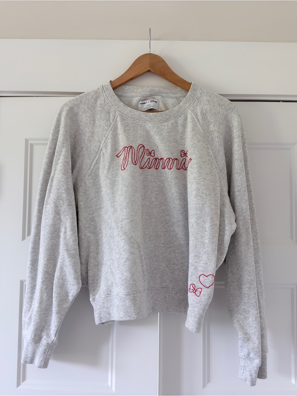 Old Navy Disney Grey Minnie Embroidered Sweatshirt with Red Details Heart Bow L